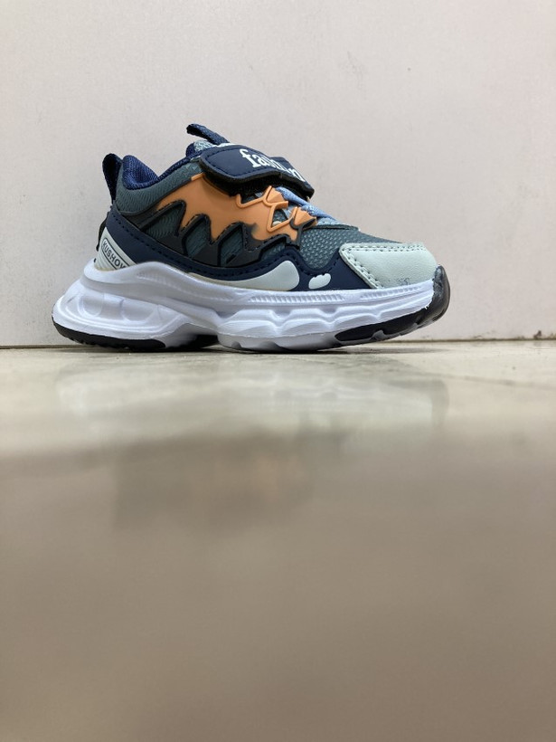 کتونی بچه گانه